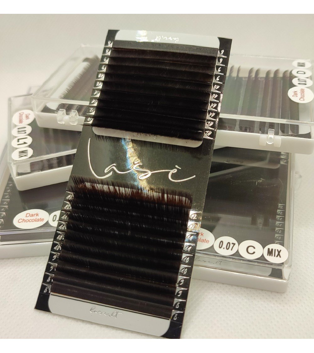 0,07mm "Lase" Brown Volume eyelash extensions